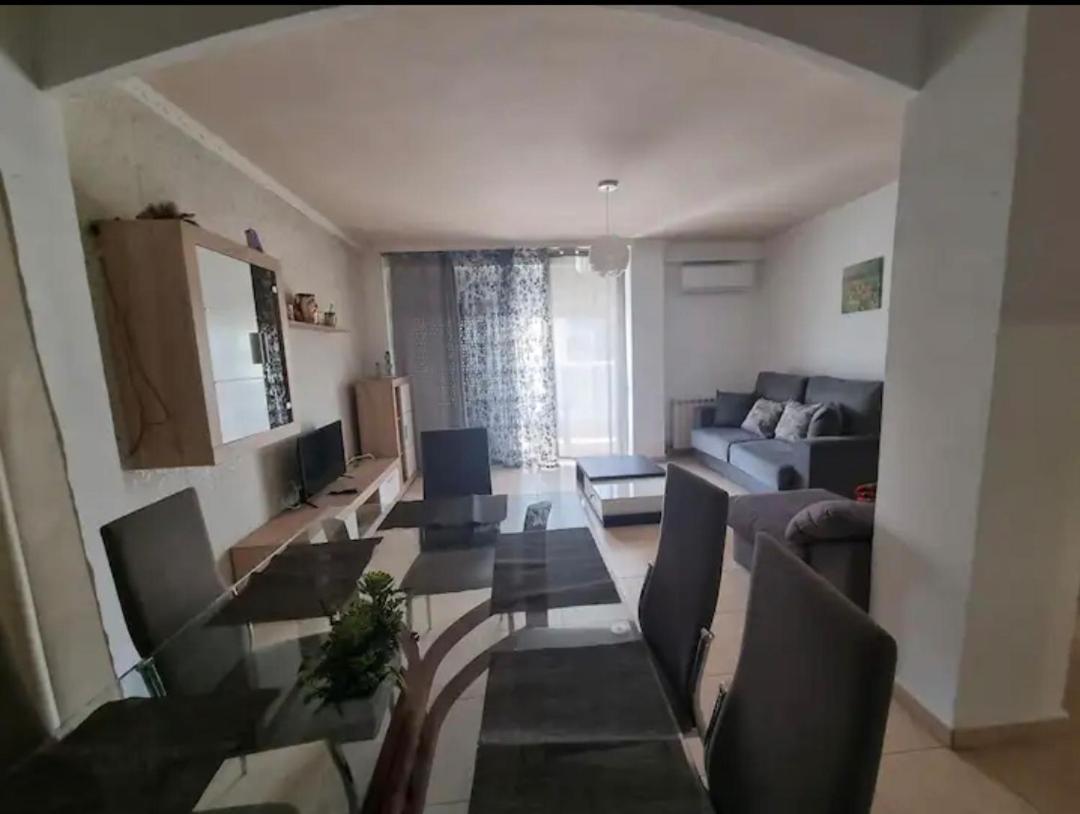 Joli appartement à Salou Esterno foto